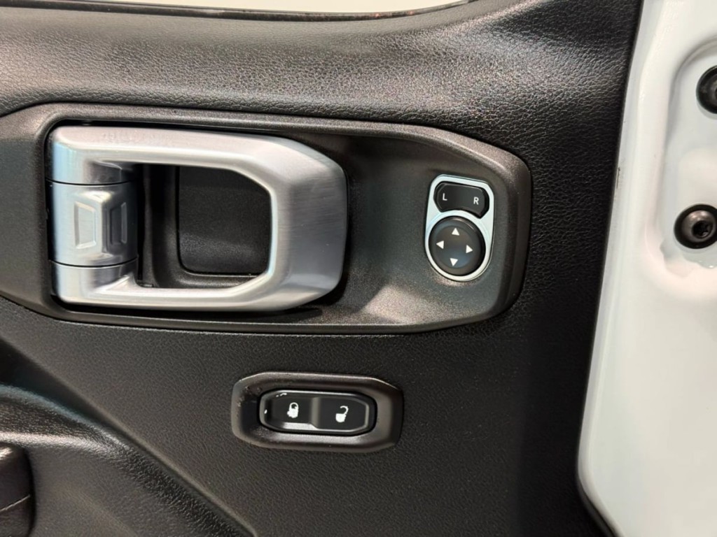 2019 Jeep Wrangler Unlimited Image 11