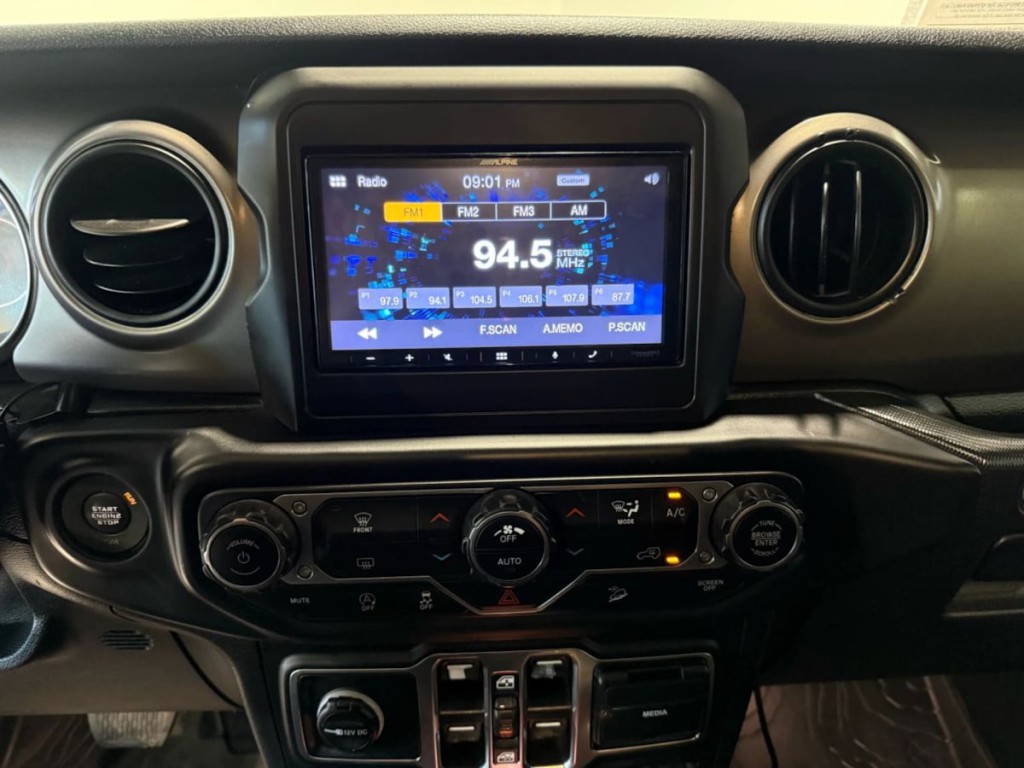 2019 Jeep Wrangler Unlimited Image 18