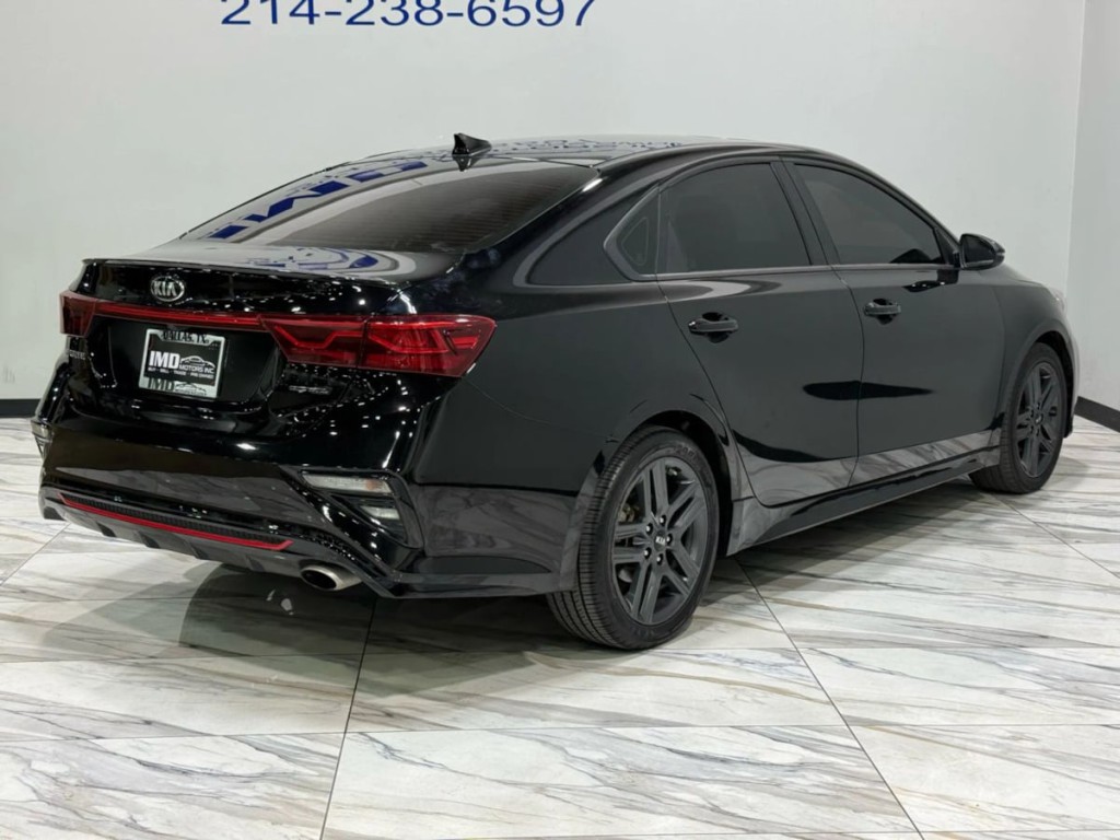 2021 Kia Forte Image 6