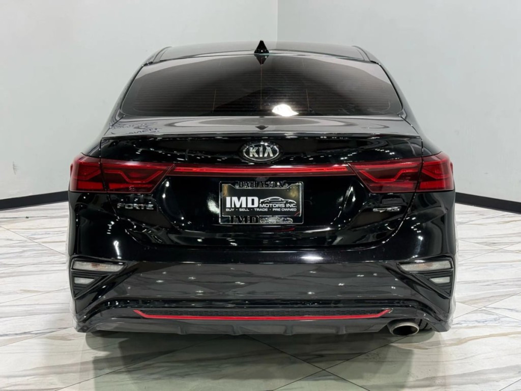 2021 Kia Forte Image 7