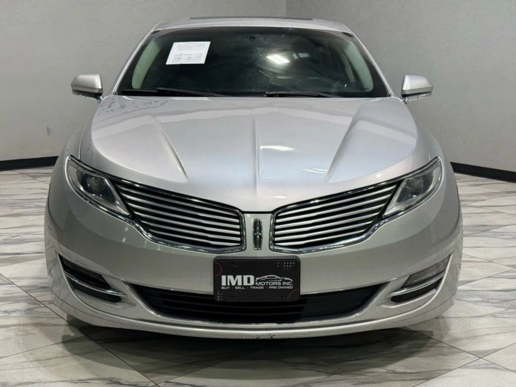 2016 Lincoln MKZ Image 3