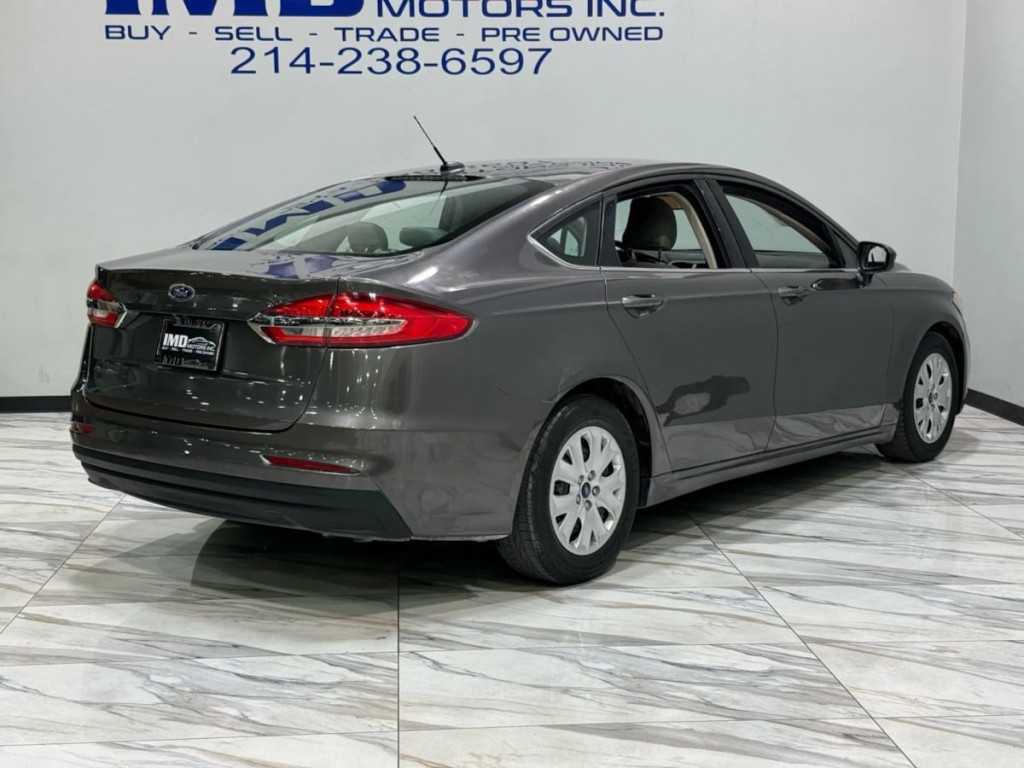 2019 Ford Fusion Image 6