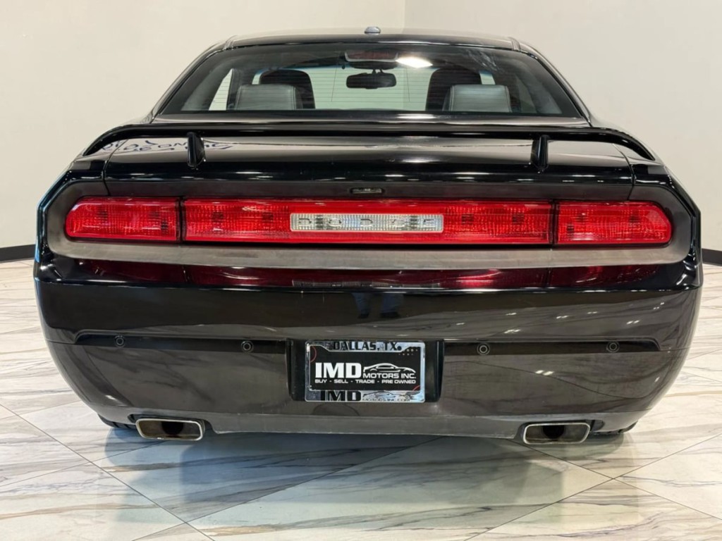 2013 Dodge Challenger Image 7