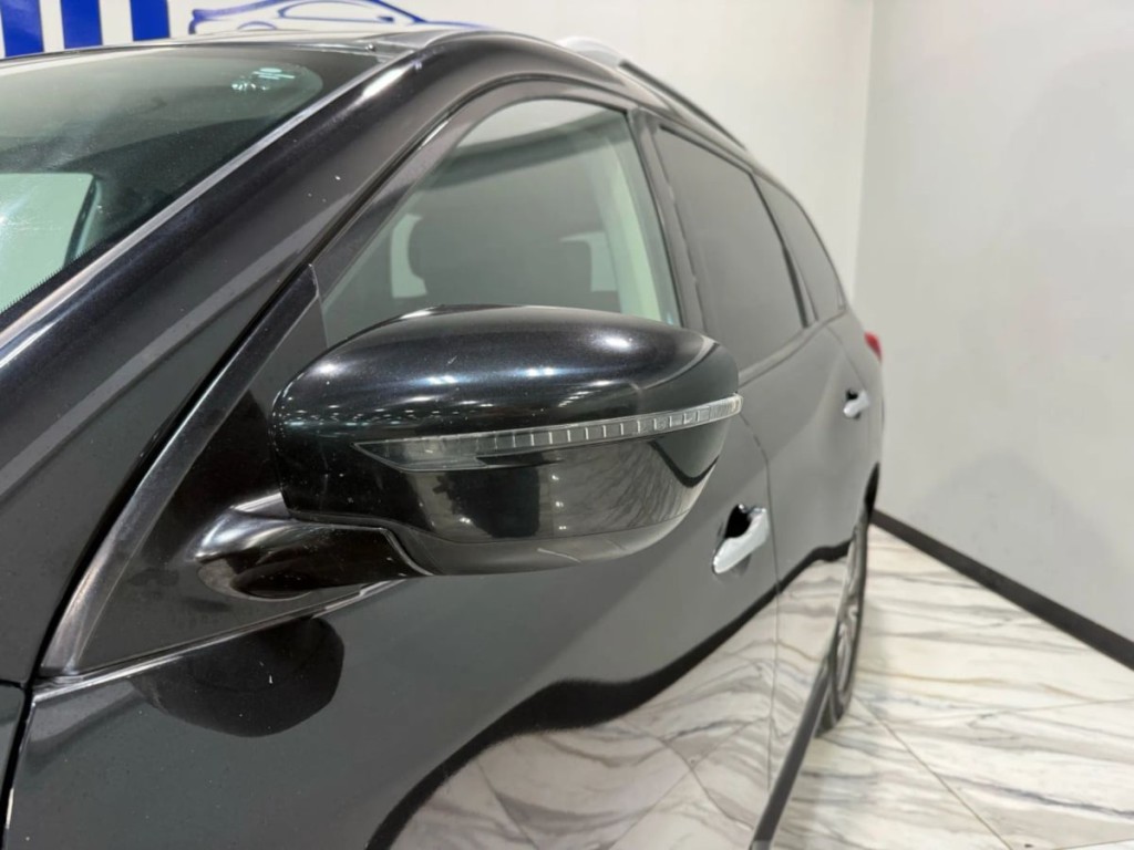 2018 Nissan Pathfinder Image 10