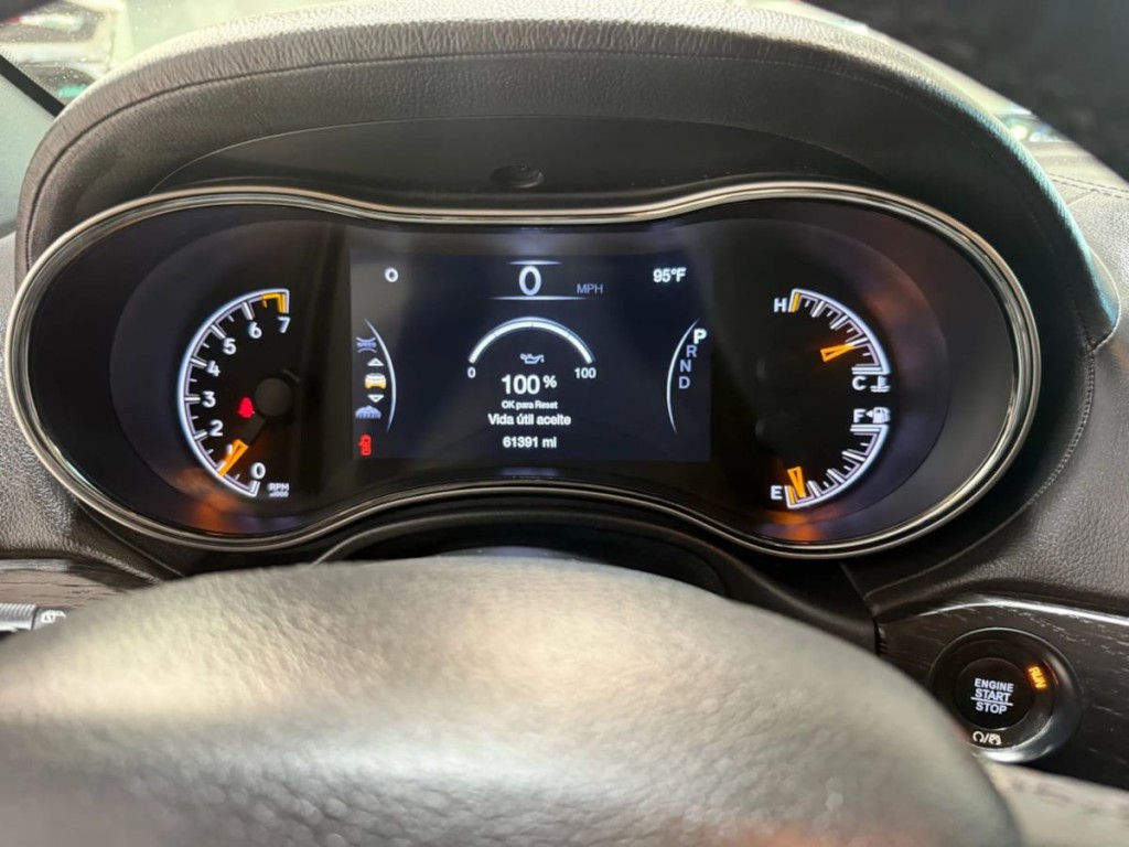 2021 Jeep Grand Cherokee Image 16