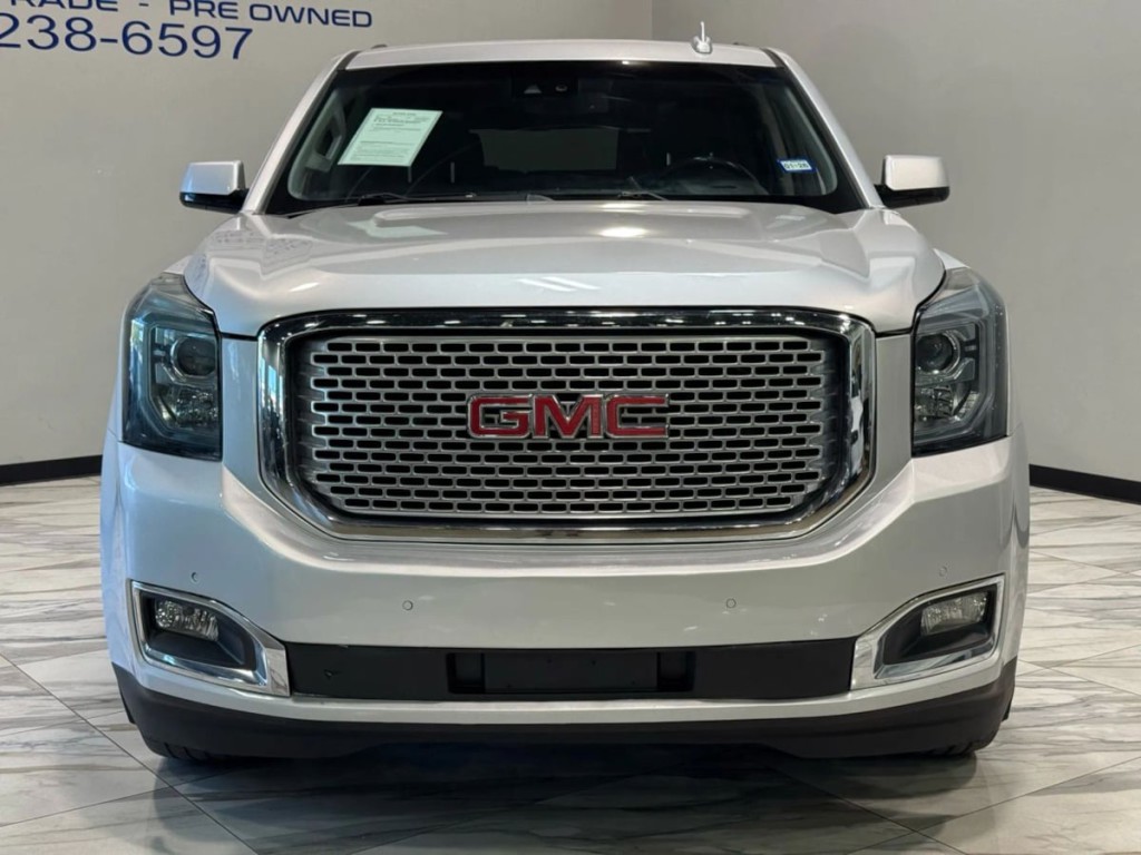 2015 GMC Yukon Image 3