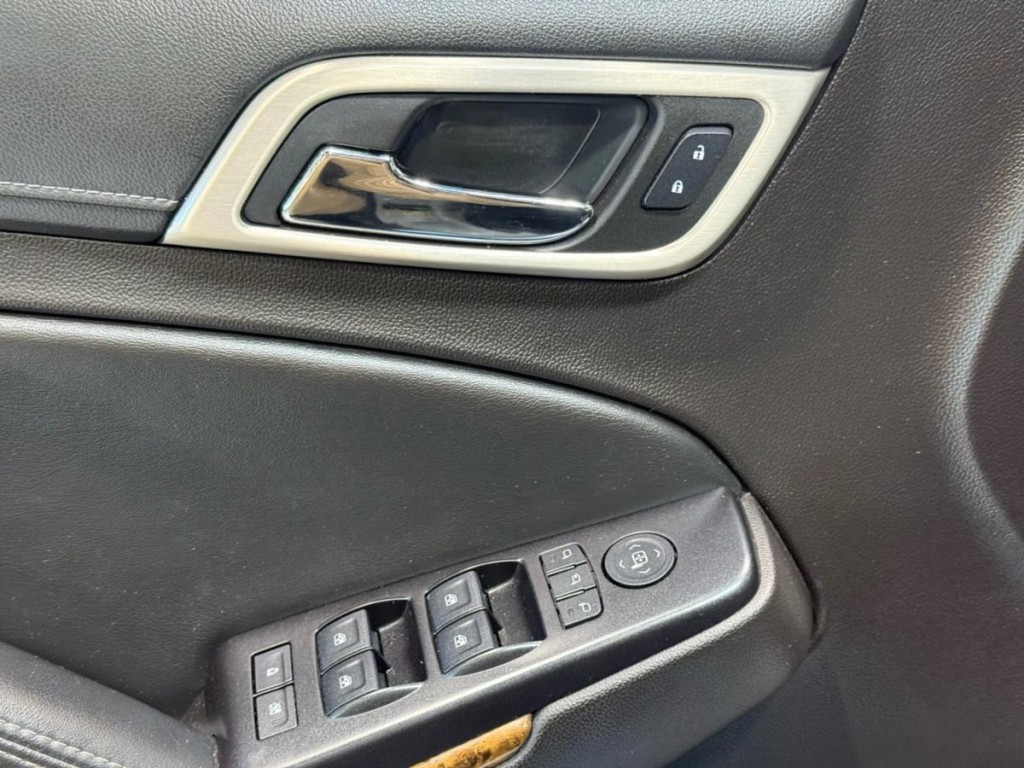2015 GMC Yukon Image 12