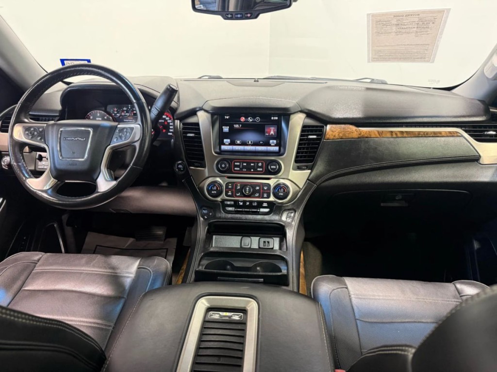 2015 GMC Yukon Image 14