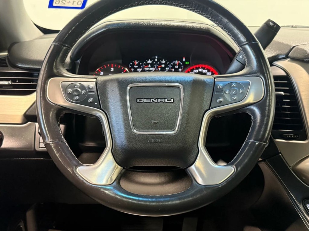 2015 GMC Yukon Image 15
