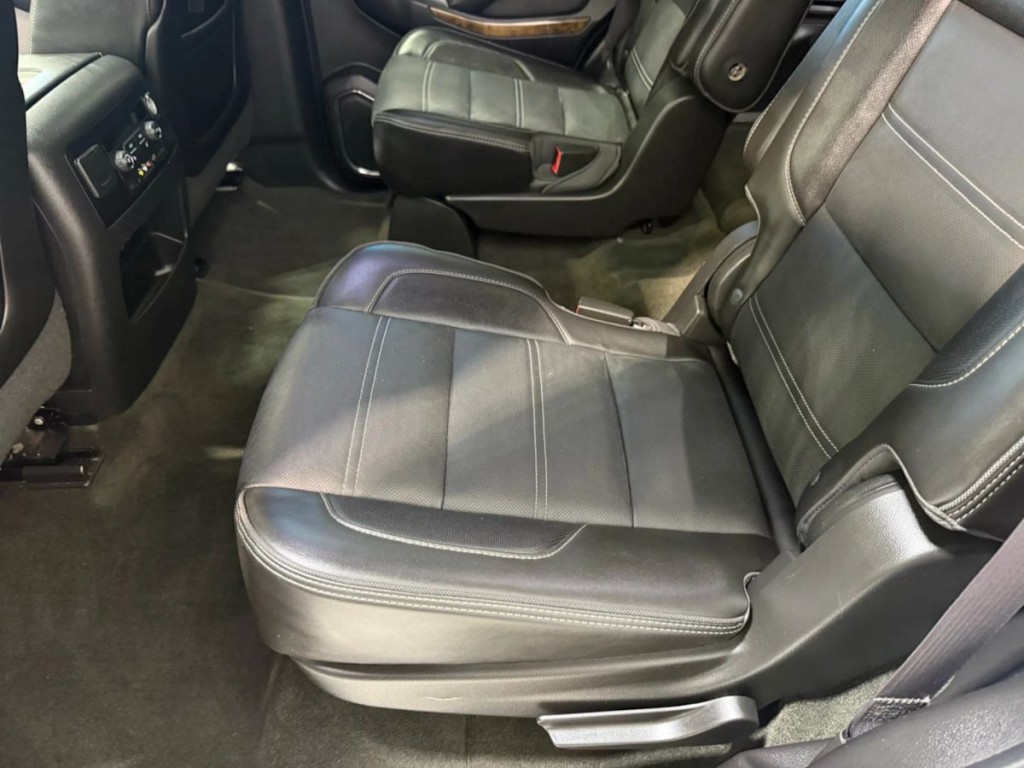 2015 GMC Yukon Image 25