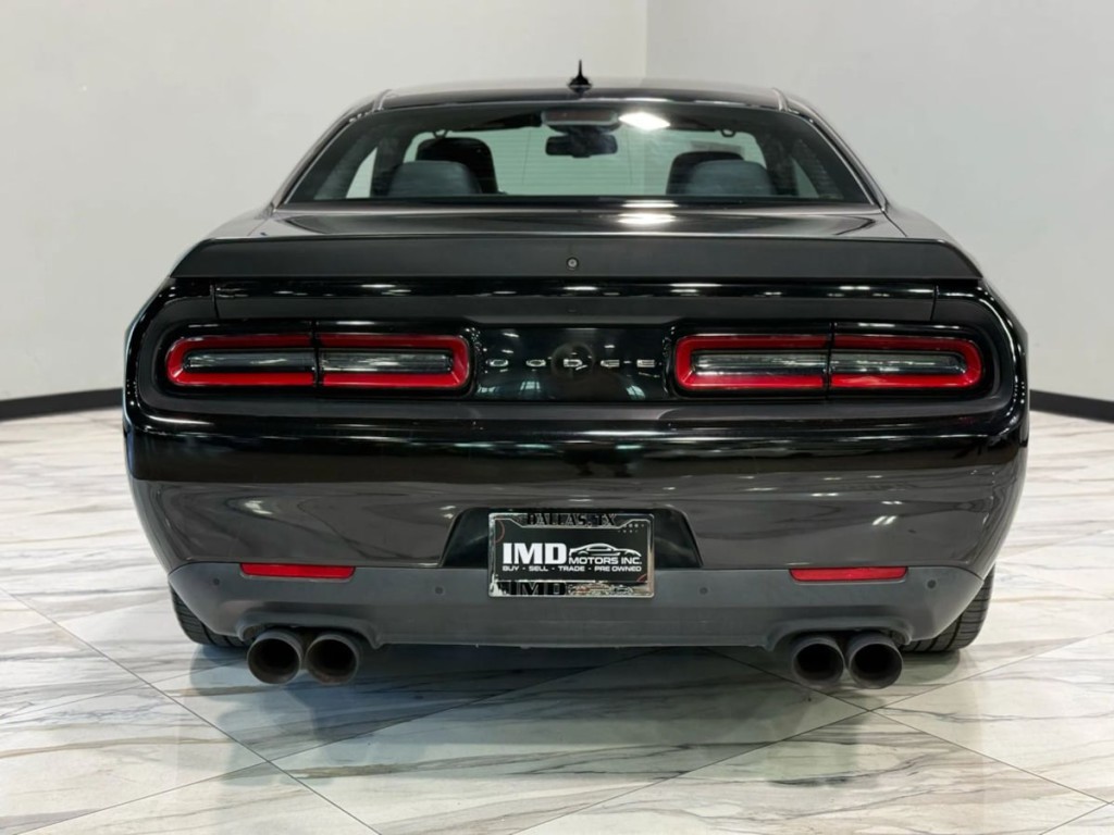 2019 Dodge Challenger Image 7