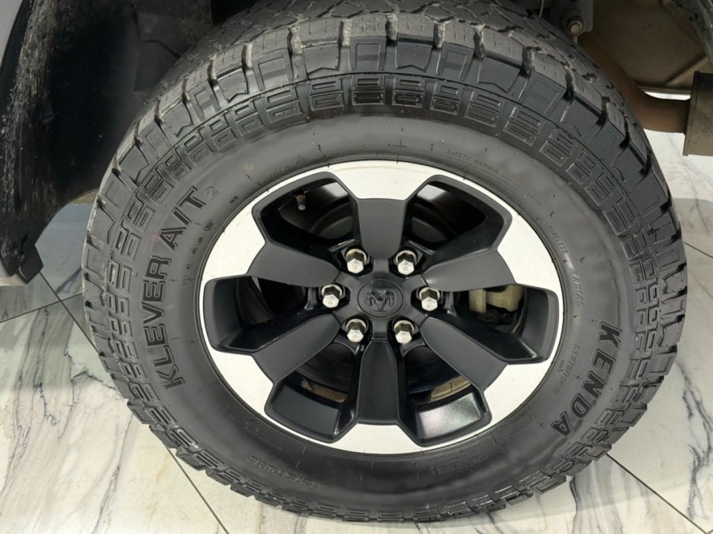 2021 RAM 1500 Image 30