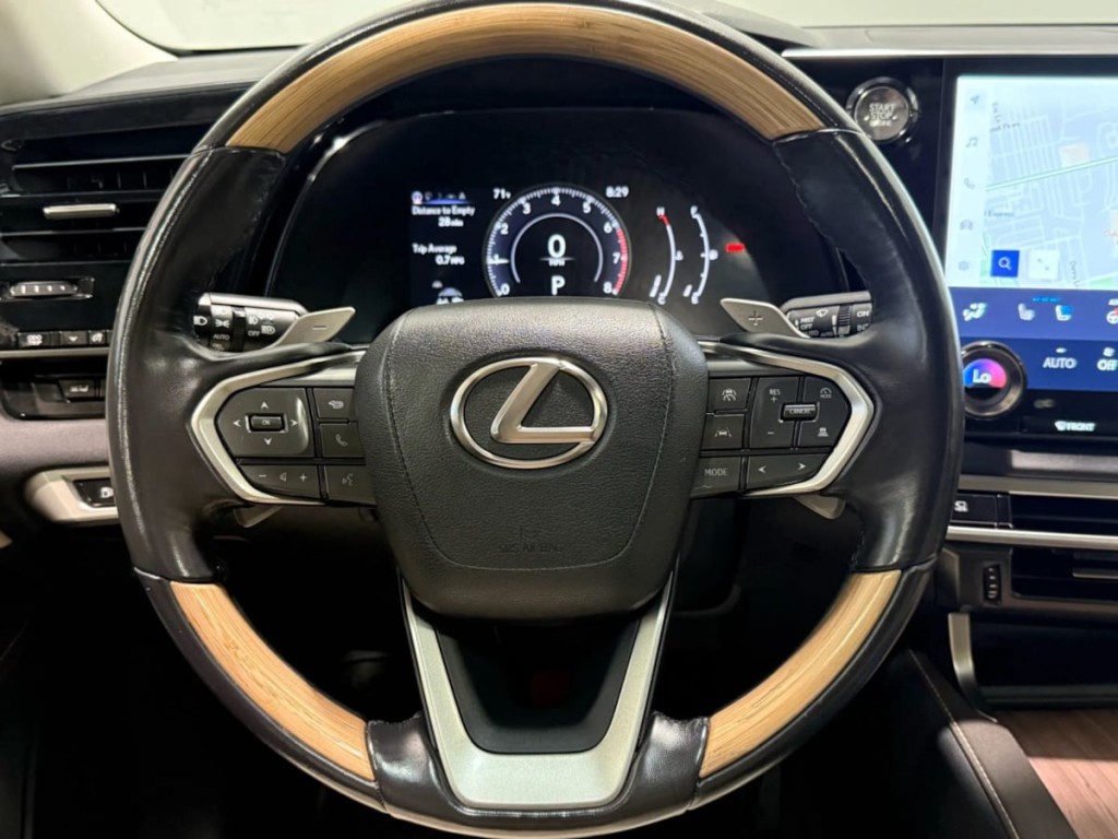2023 Lexus RX 350 Image 17