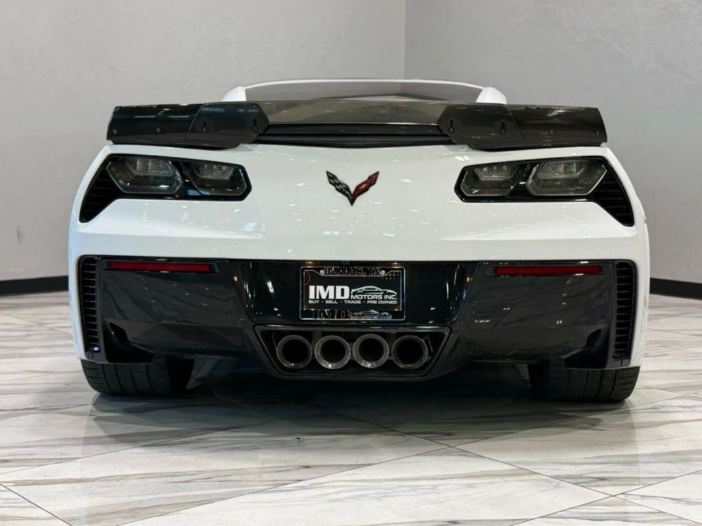 2015 Chevrolet Corvette Image 6