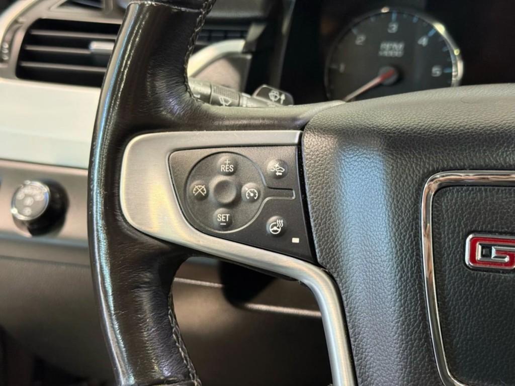 2017 GMC Yukon Image 14