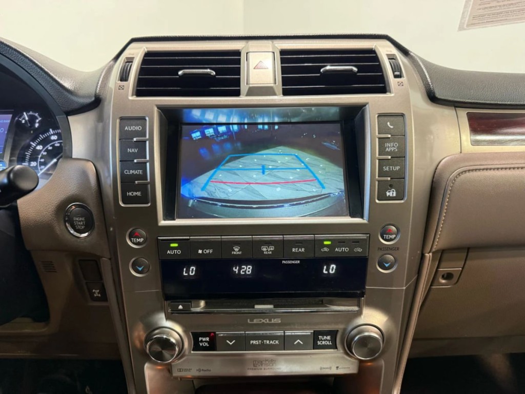 2015 Lexus GX 460 Image 21