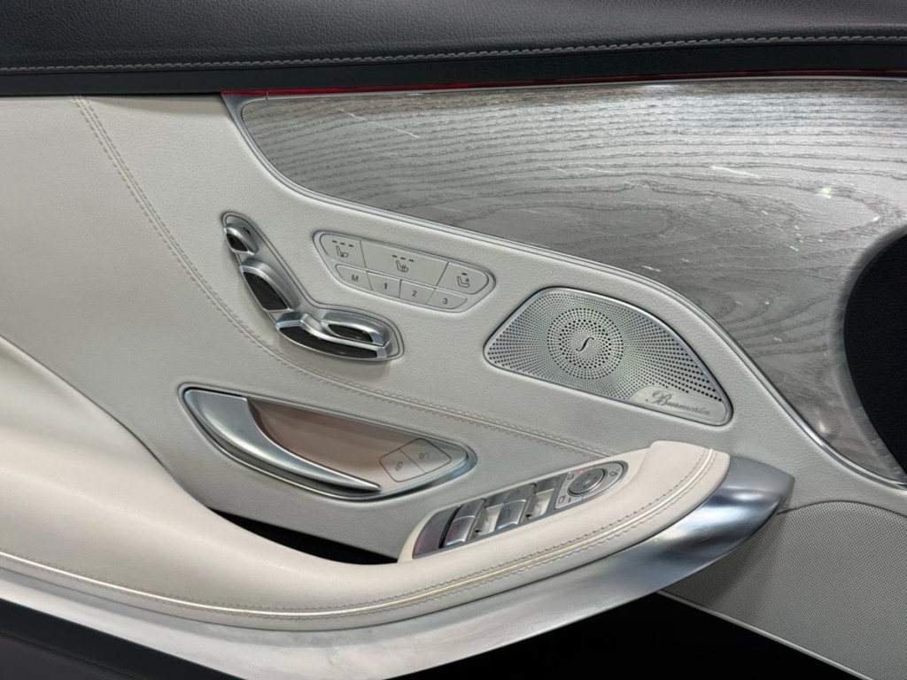 2016 Mercedes-Benz S-Class Image 15