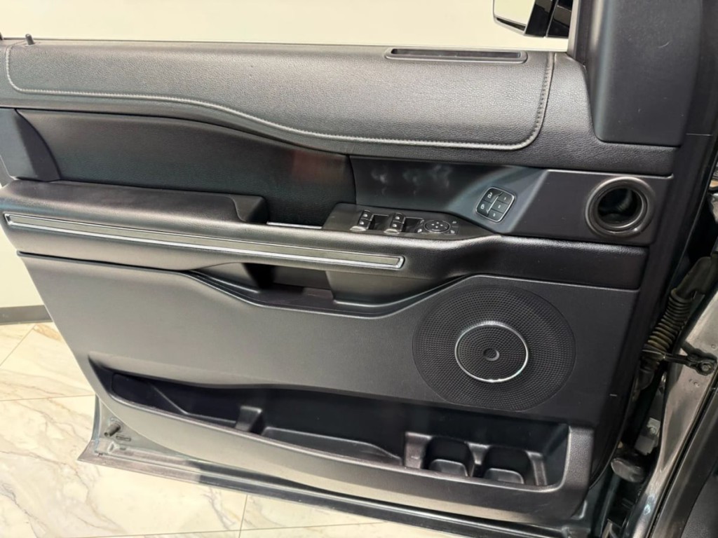 2019 Ford Expedition Image 11