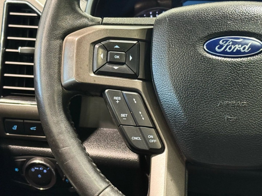 2019 Ford Expedition Image 16