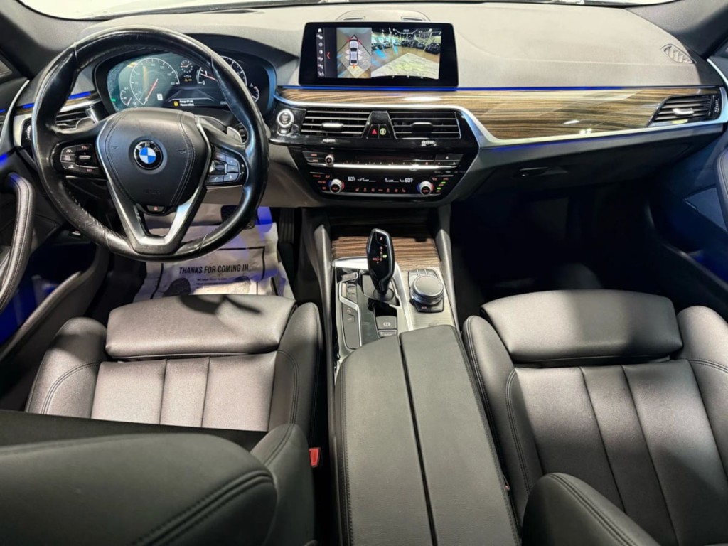 2019 BMW 5 Series Image 13