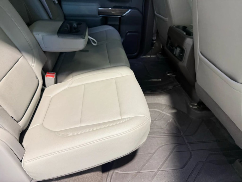 2019 Chevrolet Silverado 1500 Image 31