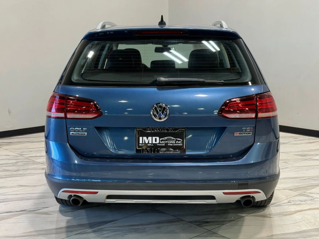2018 Volkswagen Golf Image 7