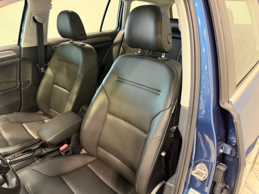 2018 Volkswagen Golf Image 11