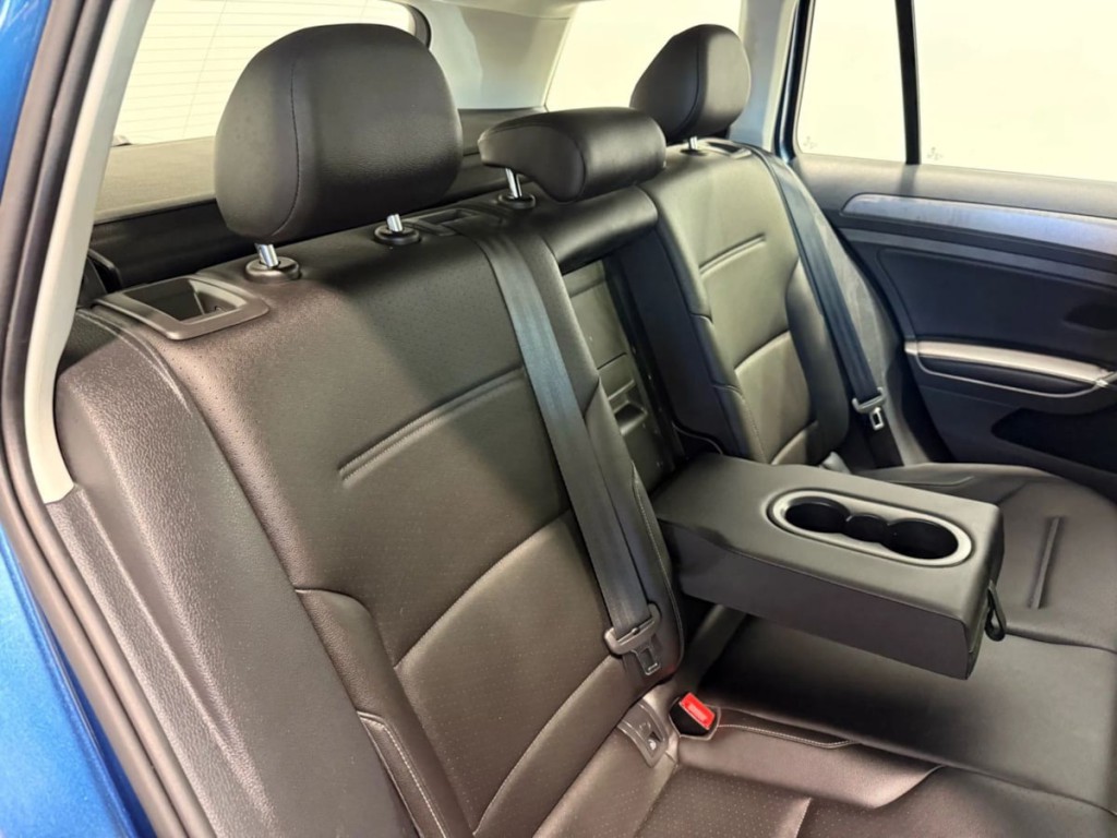 2018 Volkswagen Golf Image 18