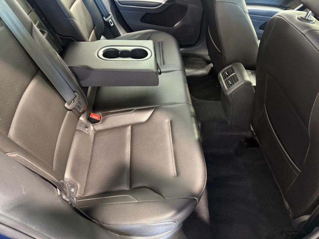 2018 Volkswagen Golf Image 19