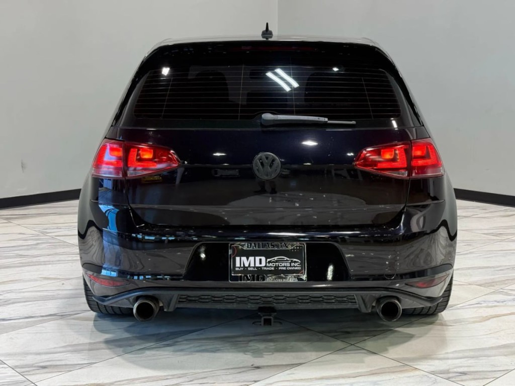 2015 Volkswagen GTI Image 7
