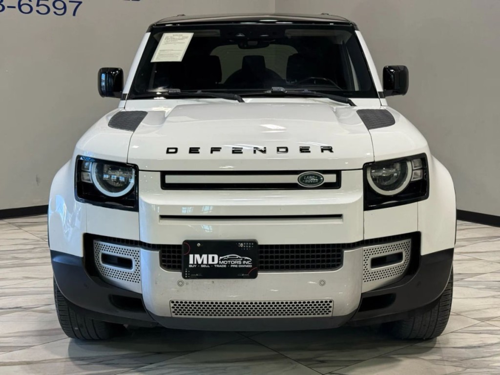 2020 Land Rover Defender Image 3
