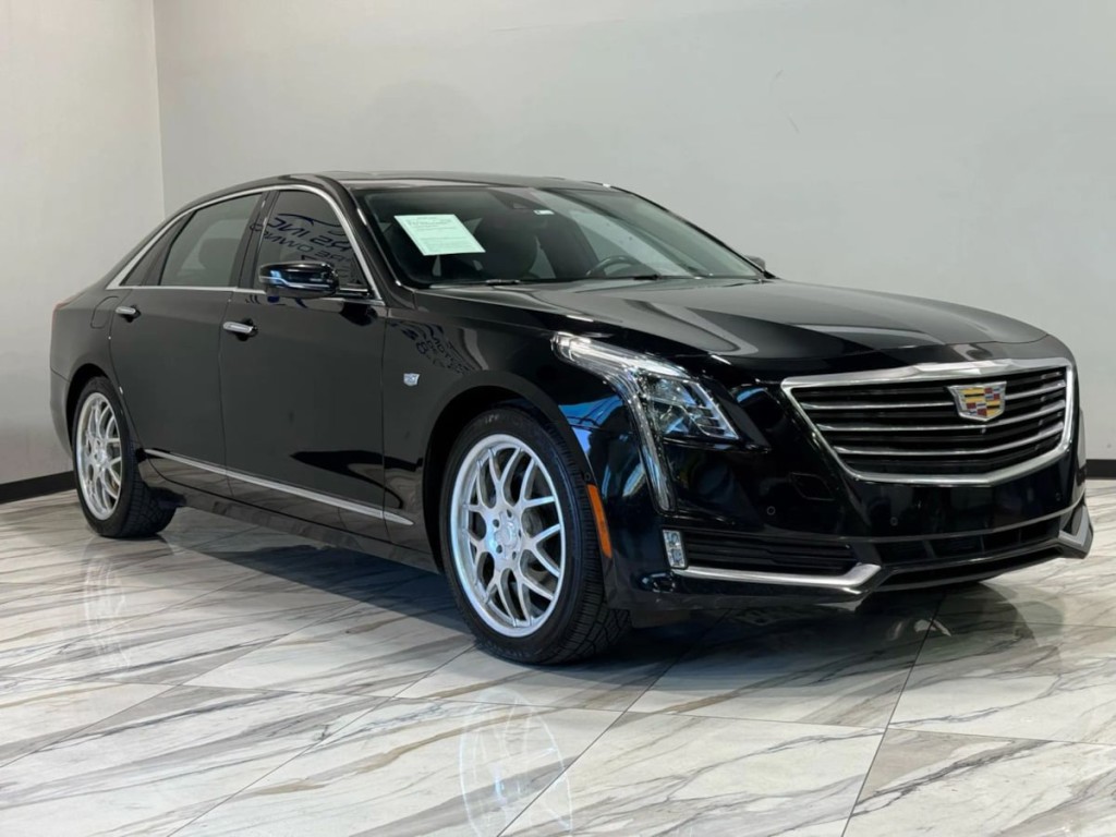 2017 Cadillac CT6 Image 4