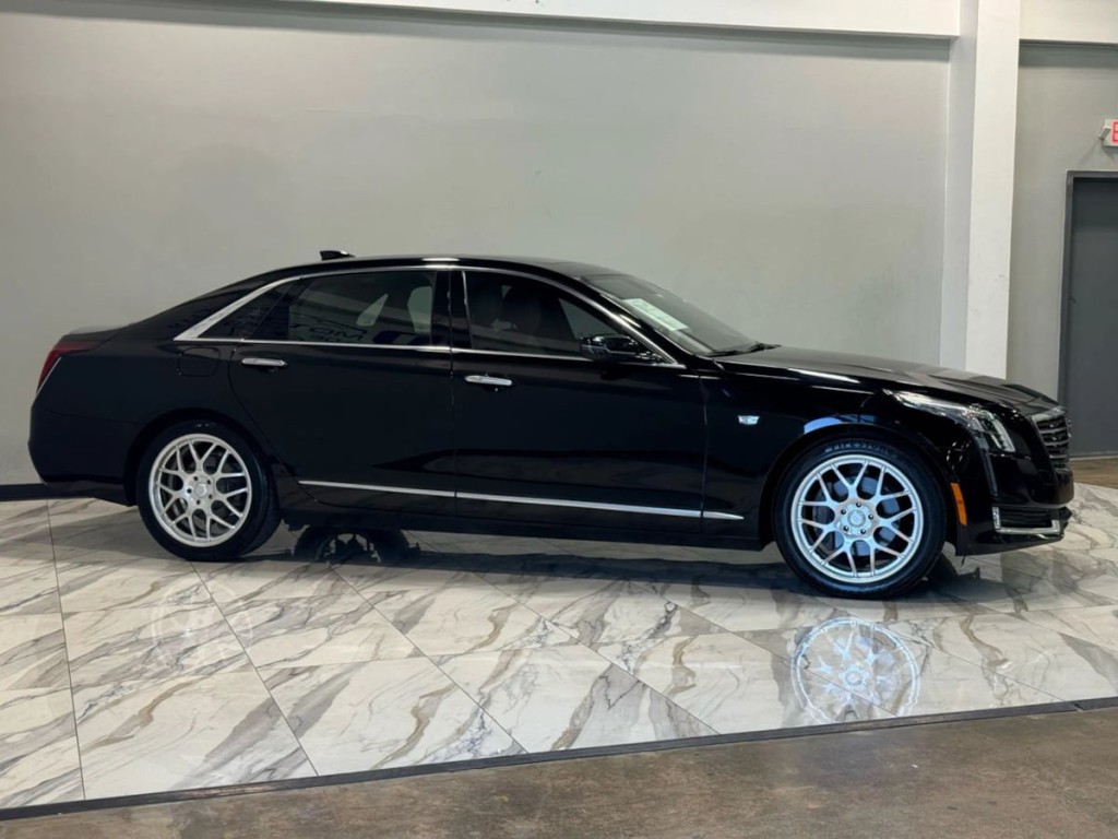 2017 Cadillac CT6 Image 5