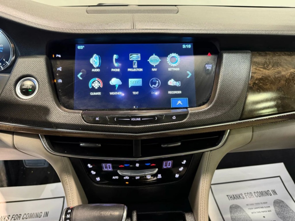 2017 Cadillac CT6 Image 20