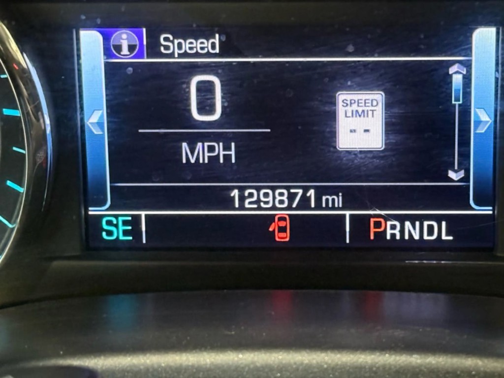 2017 Chevrolet Silverado 1500 Image 16