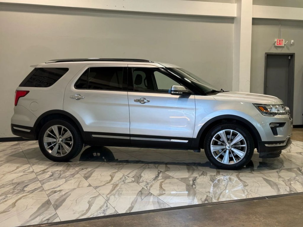 2018 Ford Explorer Image 5