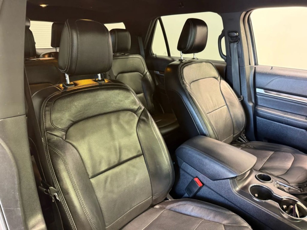 2018 Ford Explorer Image 25