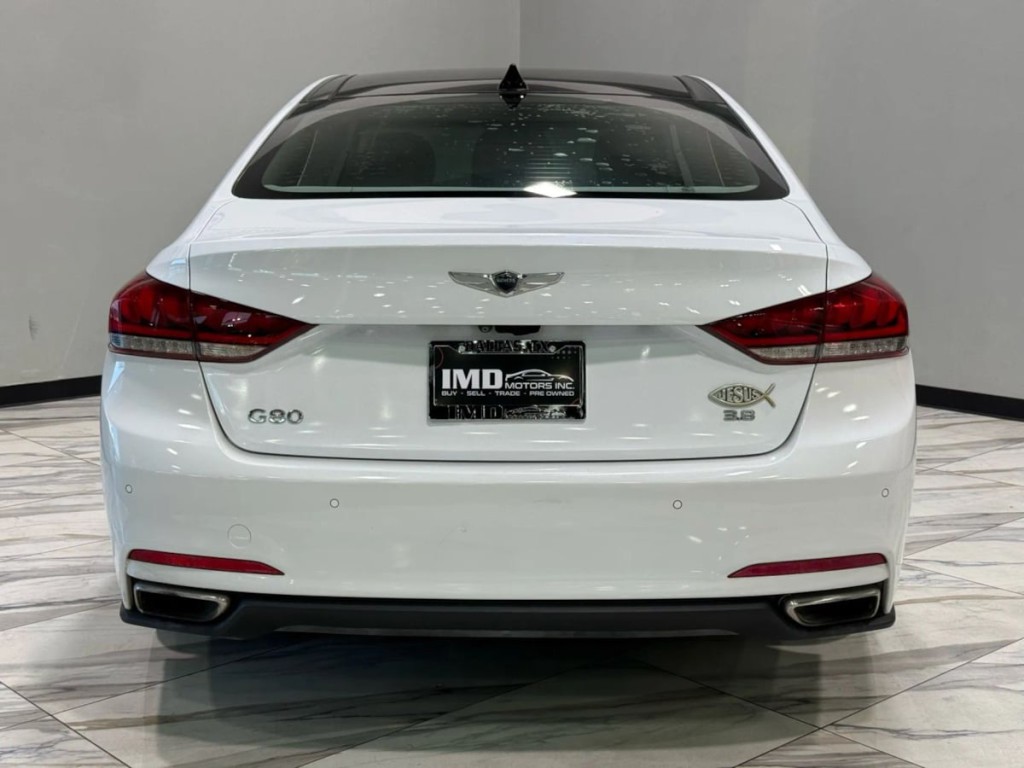 2017 Genesis G80 Image 7