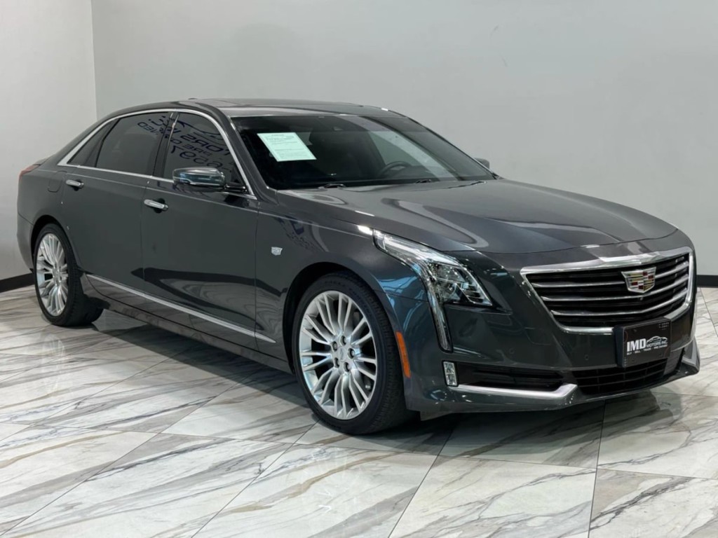 2017 Cadillac CT6 Image 4