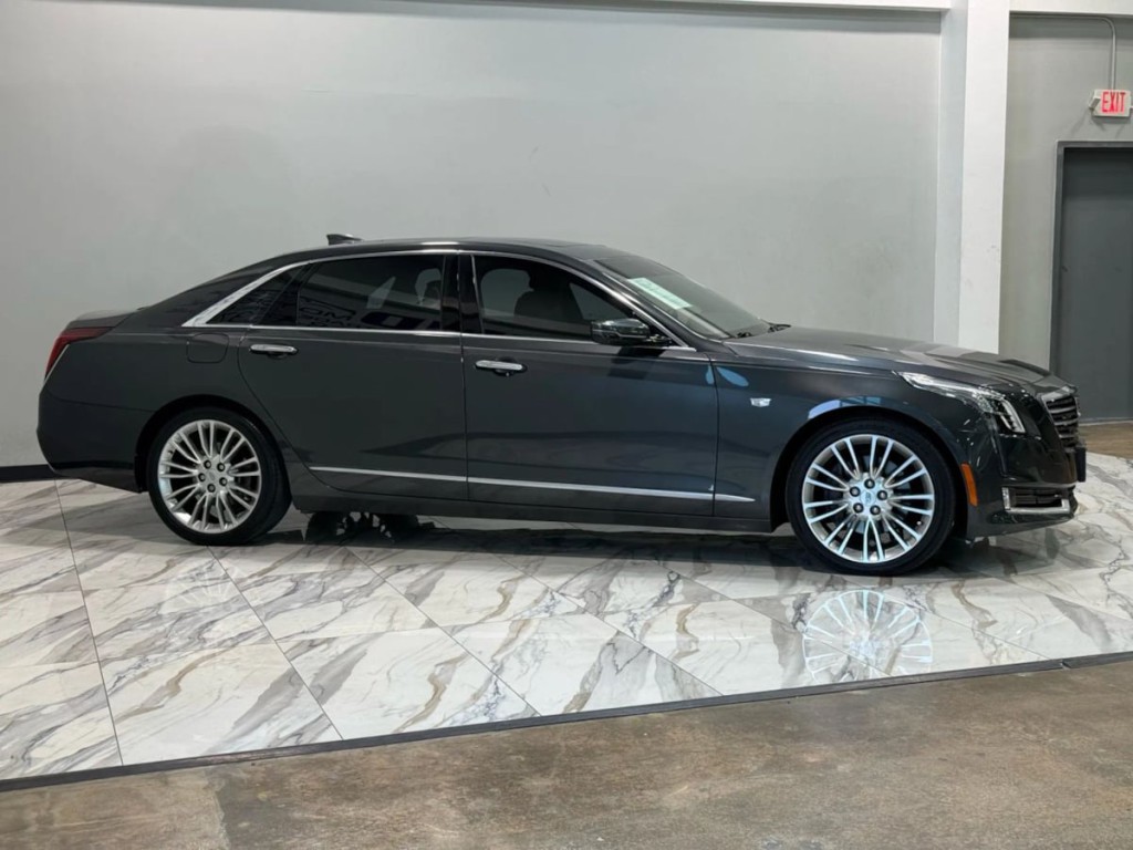 2017 Cadillac CT6 Image 5