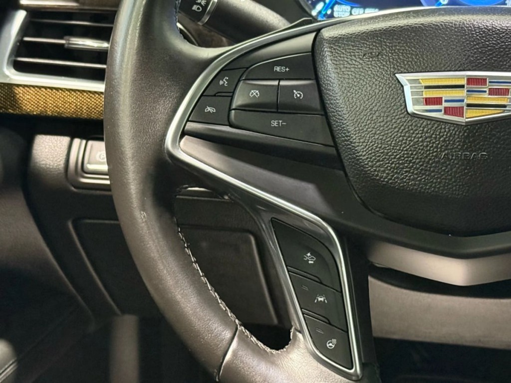 2017 Cadillac CT6 Image 16