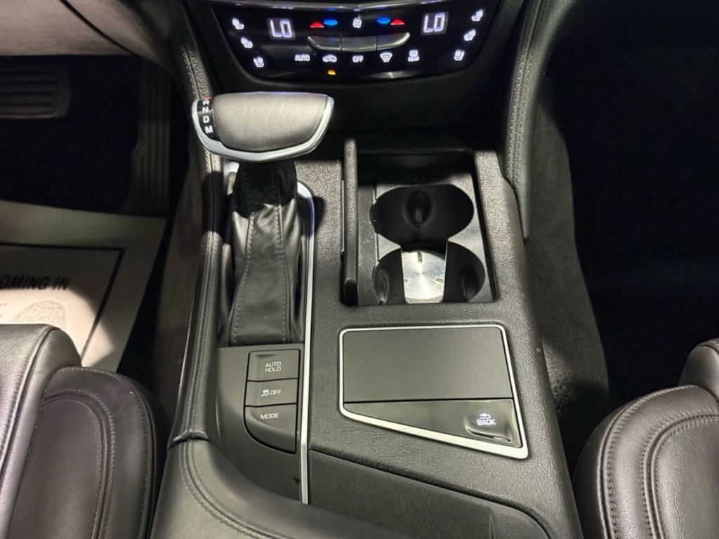 2017 Cadillac CT6 Image 22