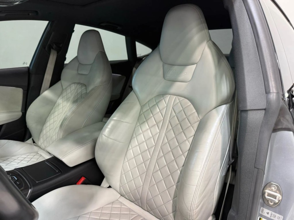 2018 Audi S7 Image 25