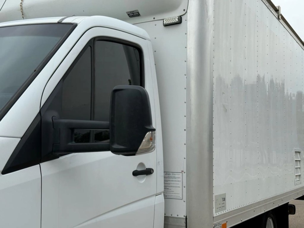 2017 Mercedes-Benz Sprinter Cargo Image 9