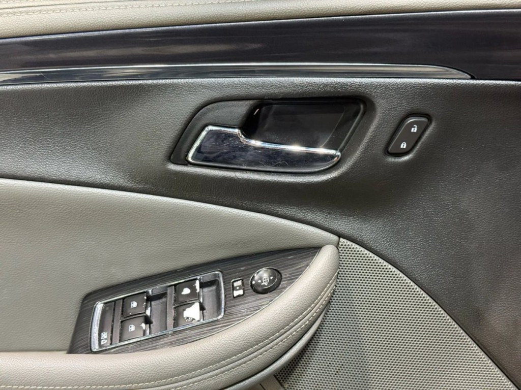 2019 Chevrolet Impala Image 12