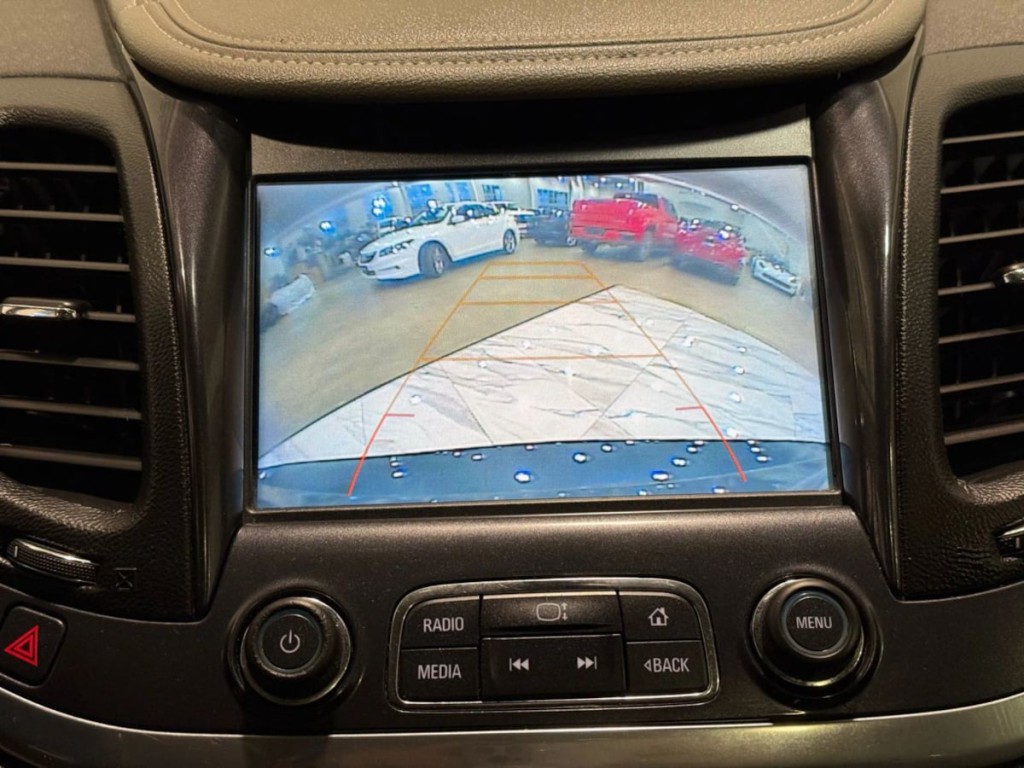 2019 Chevrolet Impala Image 16