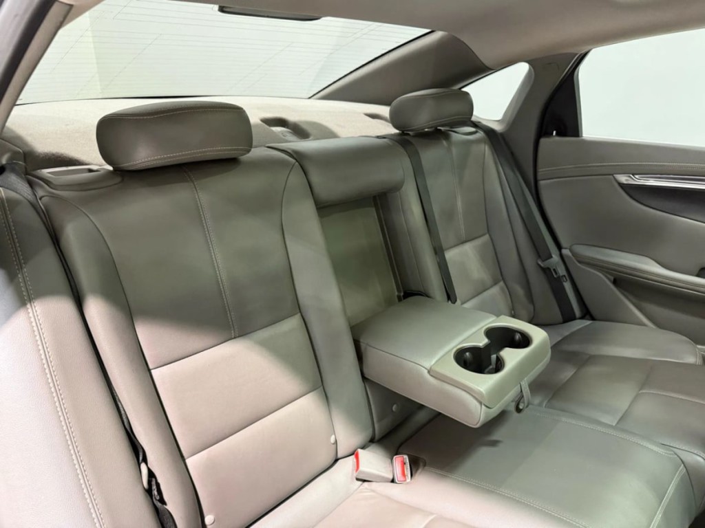 2019 Chevrolet Impala Image 31