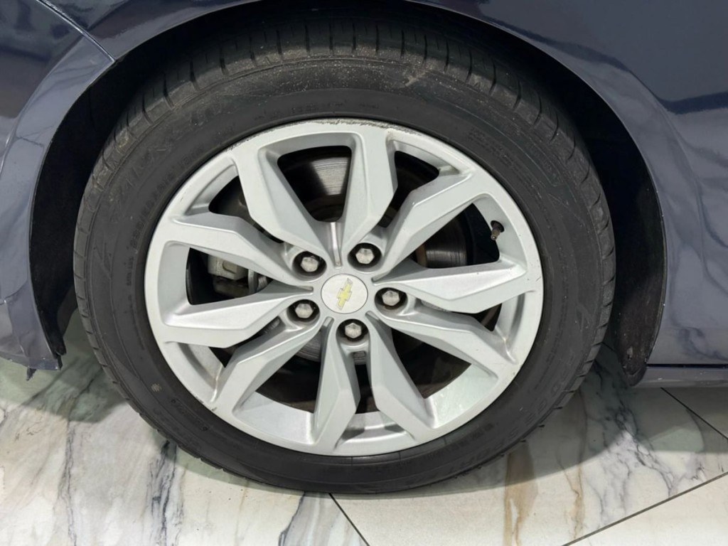 2019 Chevrolet Impala Image 33