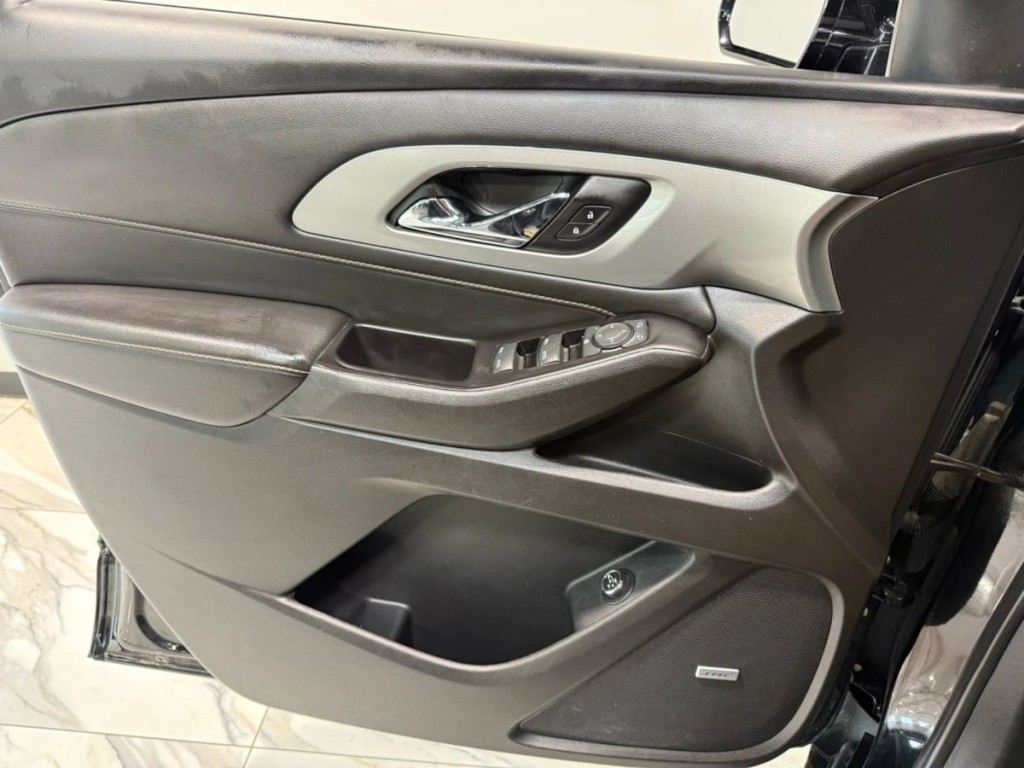 2020 Chevrolet Traverse Image 12