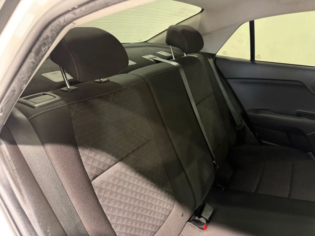 2022 Kia Rio Image 27